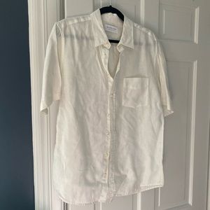 Everlane short sleeved linen button down